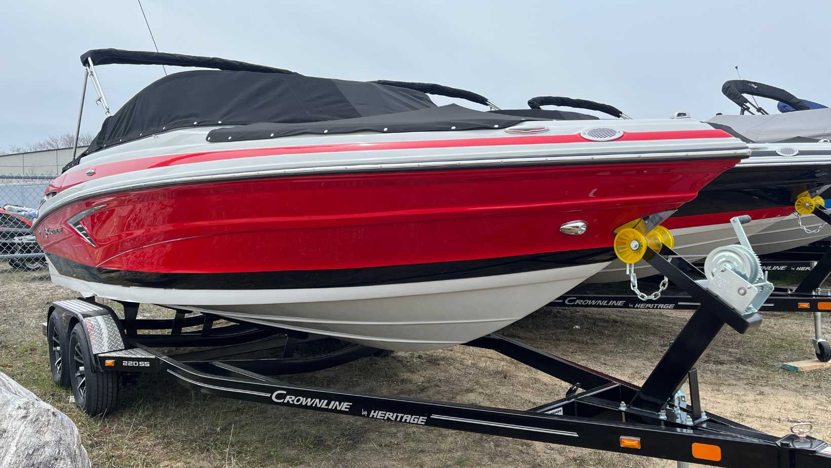 2023 Crownline 220 SS - Photo 8